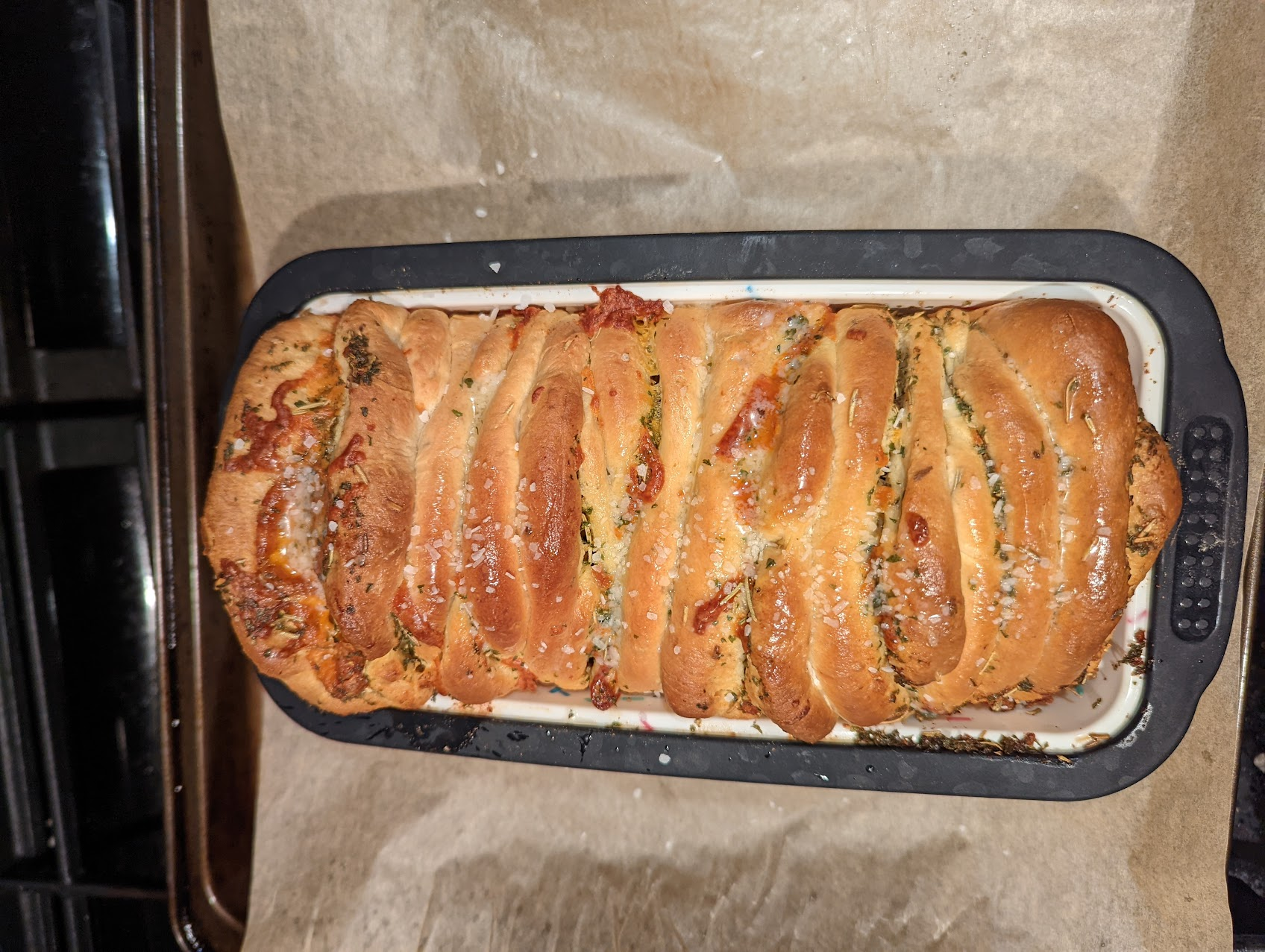 garlic-pull-apart-bread